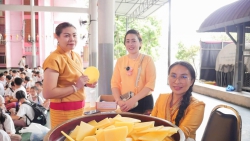 20240726141949.jpg - พิธีหล่อเทียนพรรษา ประจำปีการศึกษา ๒๕๖๗ | https://www.abcm.ac.th