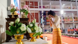 20240726141951.jpg - พิธีหล่อเทียนพรรษา ประจำปีการศึกษา ๒๕๖๗ | https://www.abcm.ac.th